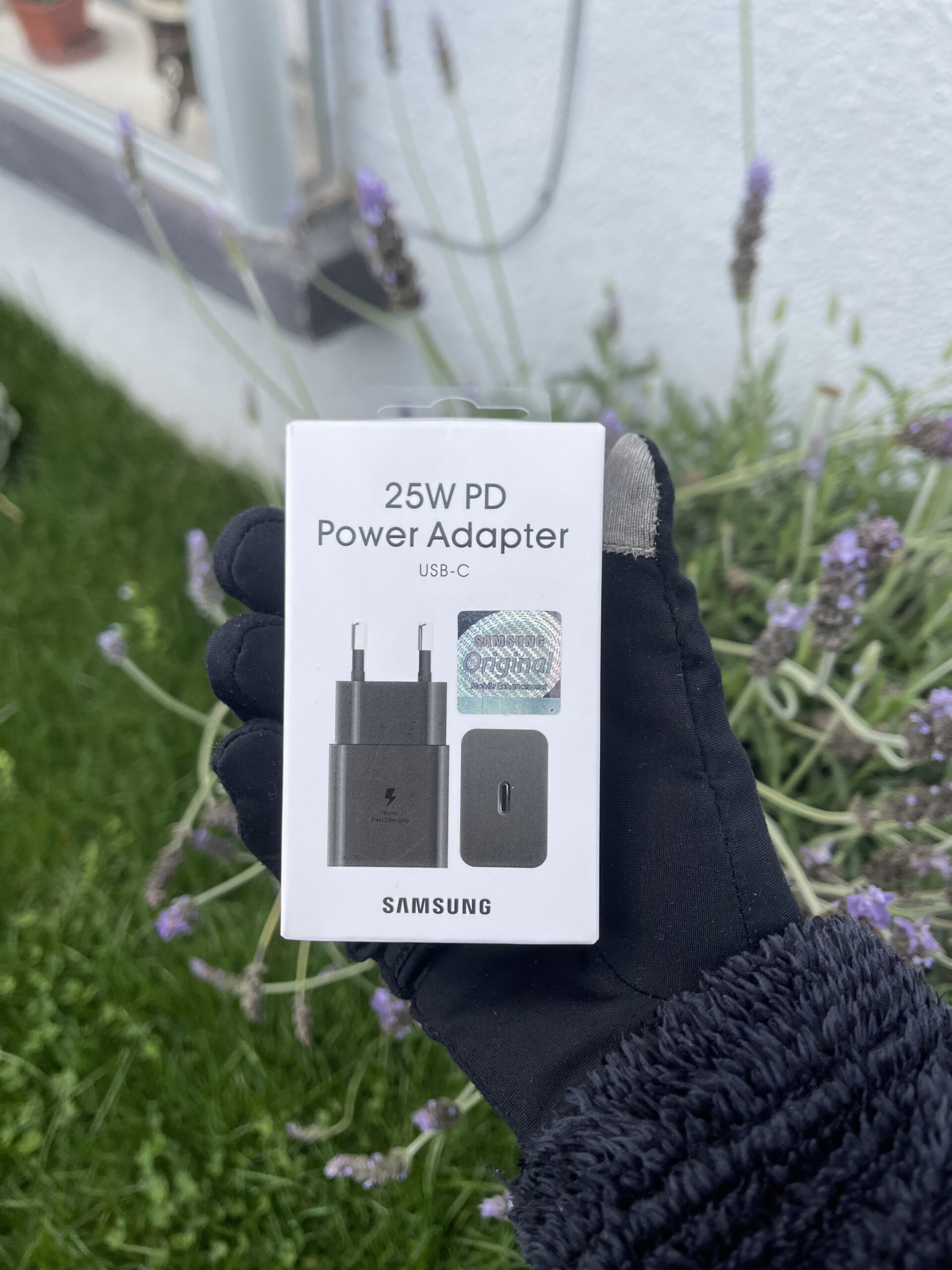 Cargador Samsung 25W USB-C-1